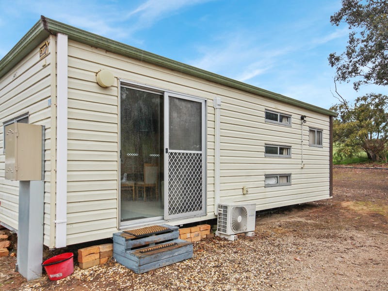 871 Lake Mokoan Road, Chesney Vale, VIC 3725