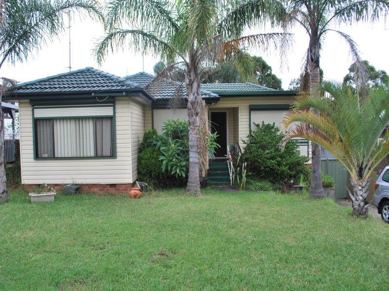135 Laver Road, Dapto, NSW 2530