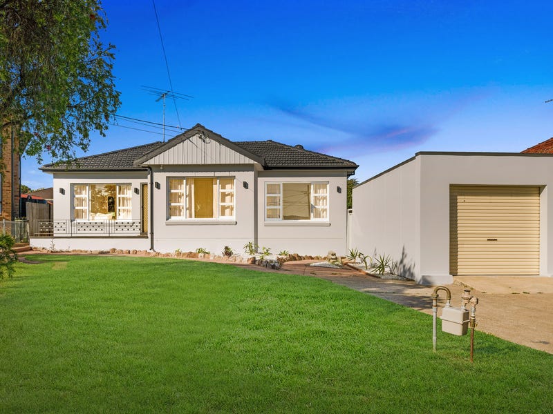 2 Carol Crescent, Roselands, NSW 2196 Property Details