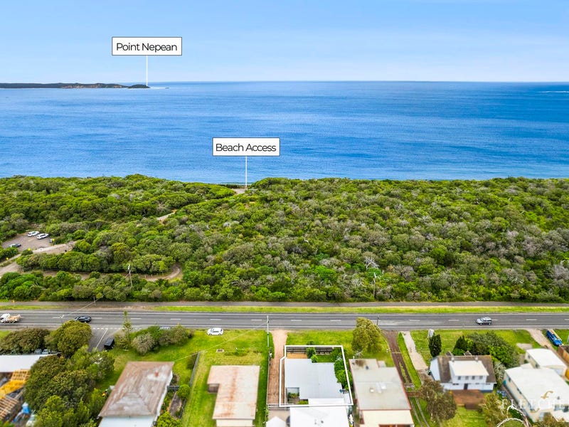 1/14 Bellarine Highway, Queenscliff, Vic 3225 House for Sale