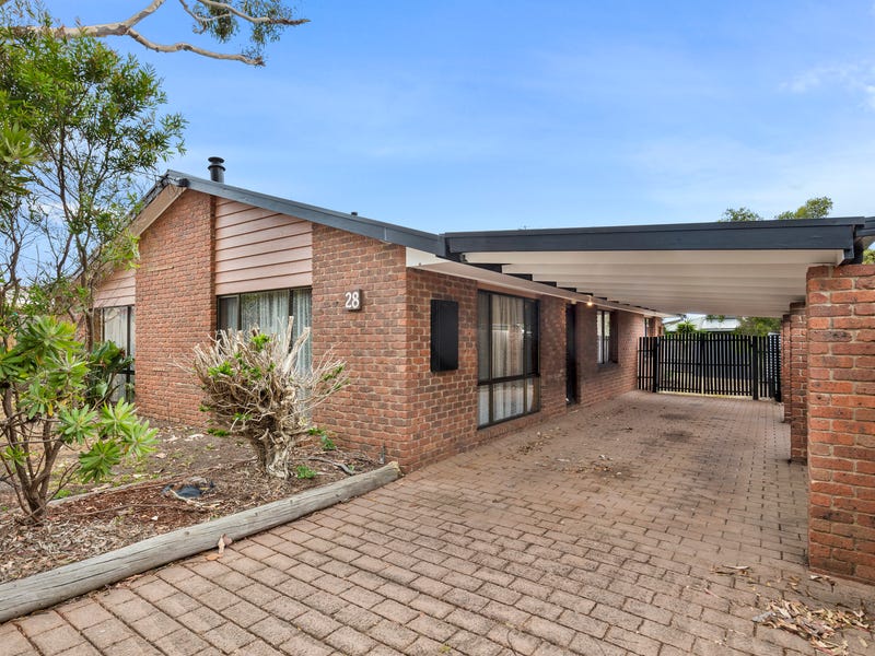 28 Endeavour Drive, Ocean Grove, VIC 3226