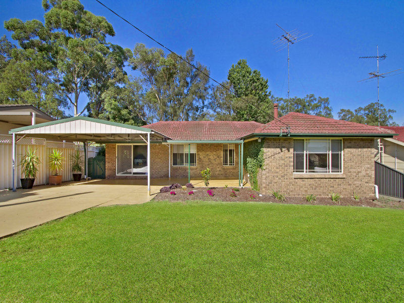 9 Golden Valley Drive, Glossodia, NSW 2756 Property Details