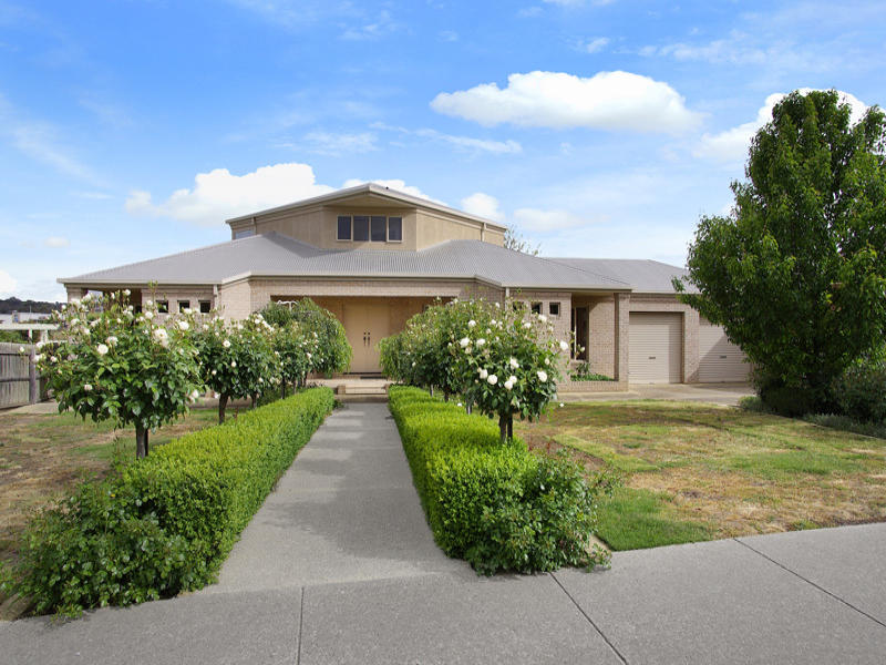 62 Meadowvale Drive, Grovedale, Vic 3216 Property Details