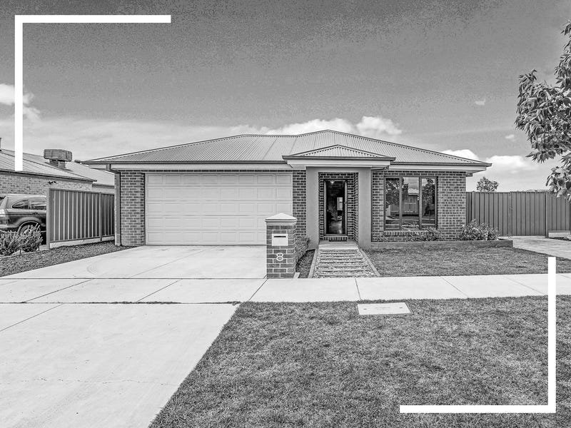 8 Dorset Drive, Marong, Vic 3515 Property Details