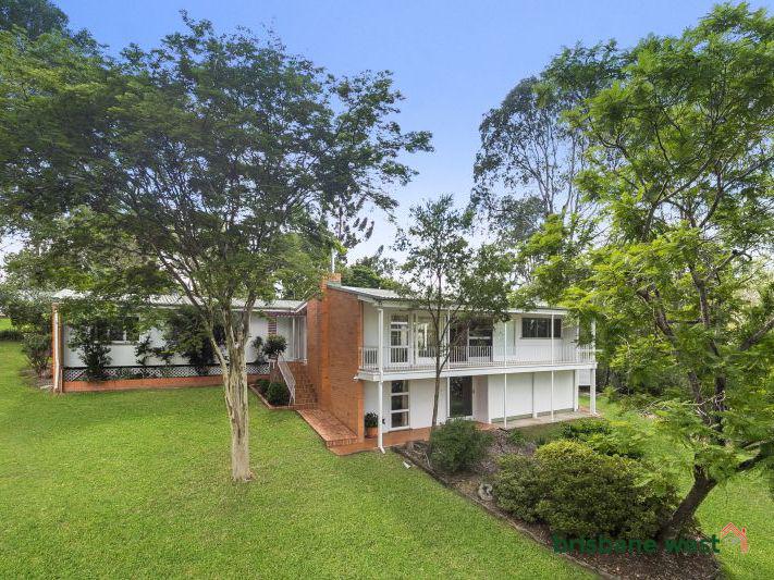 447 Brookfield Road, Kenmore Hills, QLD 4069