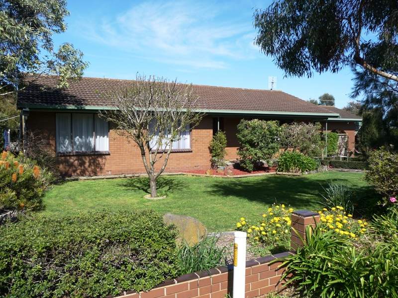 Property 105189118, Bushfield, Vic 3280 Property Details