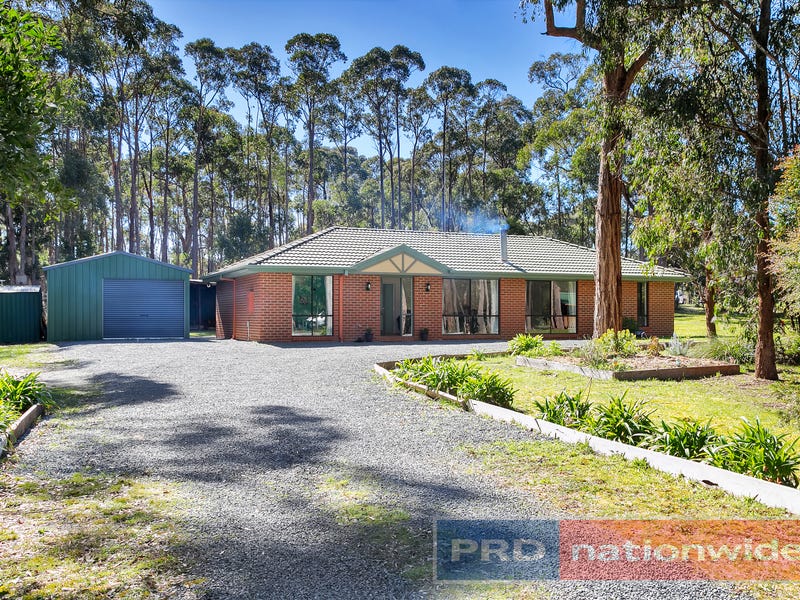 121 Grevillea Drive, Enfield, Vic 3352 Property Details