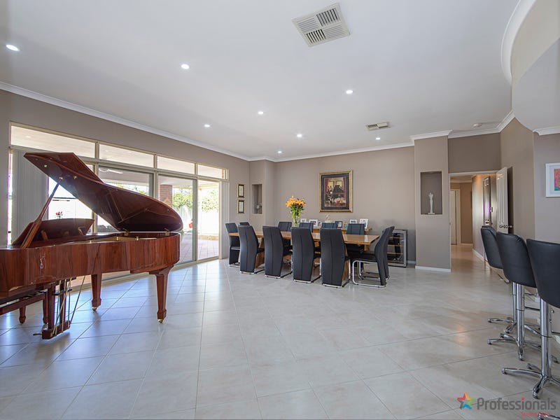 3 Gallagher Way Wattle Grove Wa 6107 Property Details