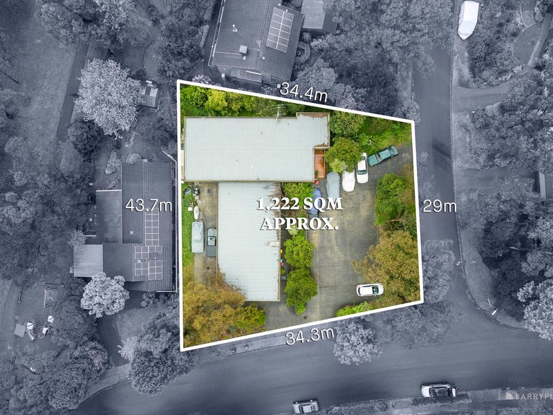 29 & 29A Hartland Way, Eltham, Vic 3095 House for Sale realestate