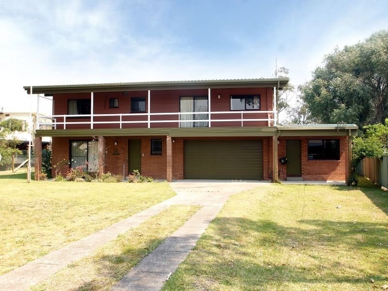 89 Sunpatch Parade, Tomakin, NSW 2537 Property Details