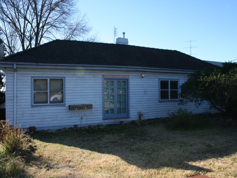 23 Elizabeth Street, Moss Vale, NSW 2577