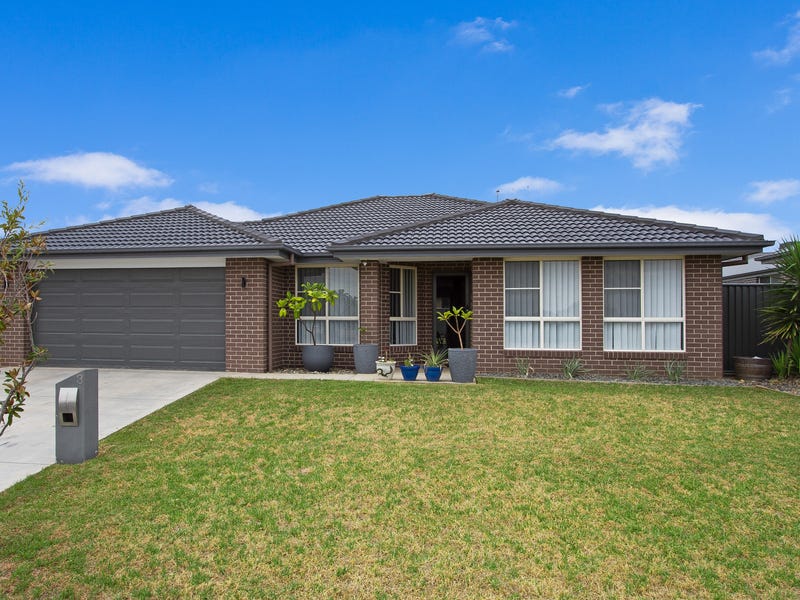 3 Grand Meadows Drive, Tamworth, NSW 2340 Property Details