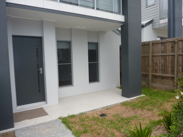176 Cooper Cres, Rochedale, QLD 4123 - realestate.com.au