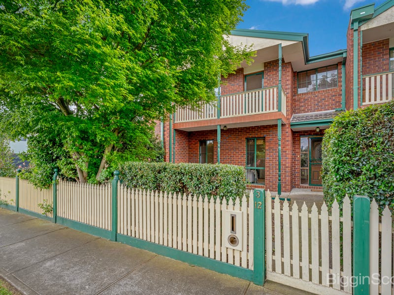 3/12 Chicago Street, Maribyrnong, Vic 3032 - Property Details