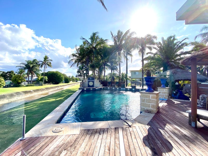 504 Flinders Parade, Brighton, QLD 4017