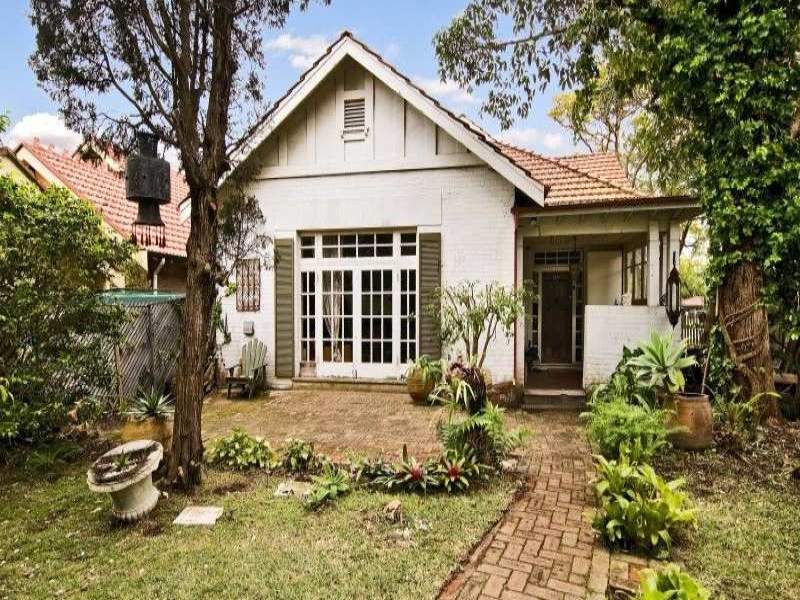 84 Prince Albert Street, Mosman, NSW 2088 Property Details