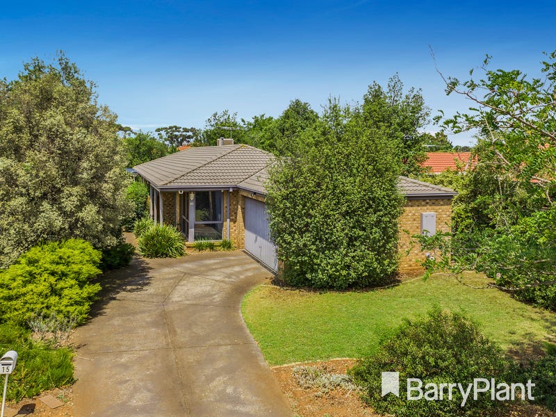 15 Hungerford Drive, Brookfield, VIC 3338