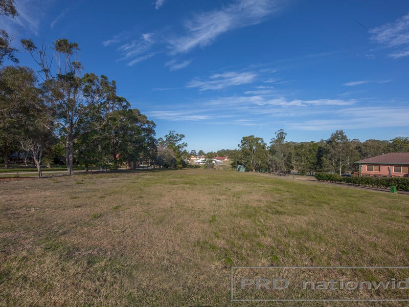 7 Largs Avenue, Largs, NSW 2320