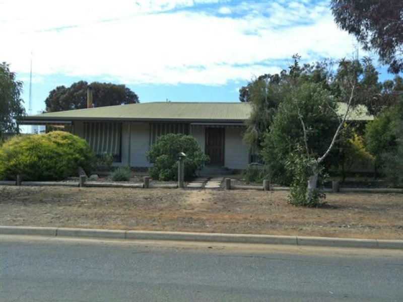 9 Cooper Street, Cummins, SA 5631 Property Details