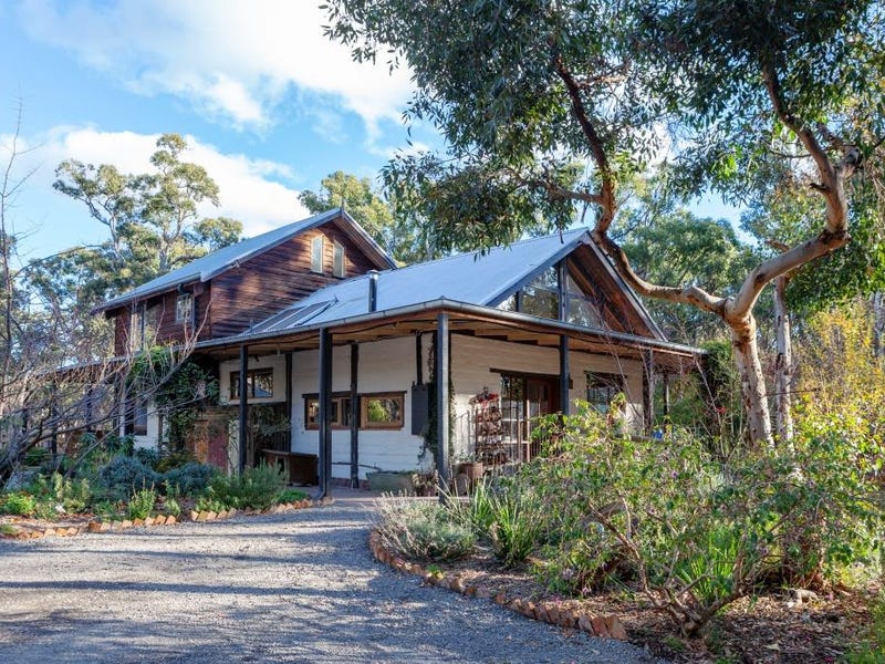 39 William Track, Glenlyon, VIC 3461