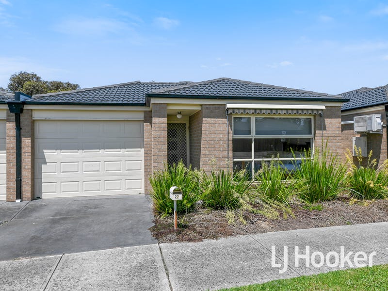 27 ster Way, Pakenham, Vic 3810 Property Details