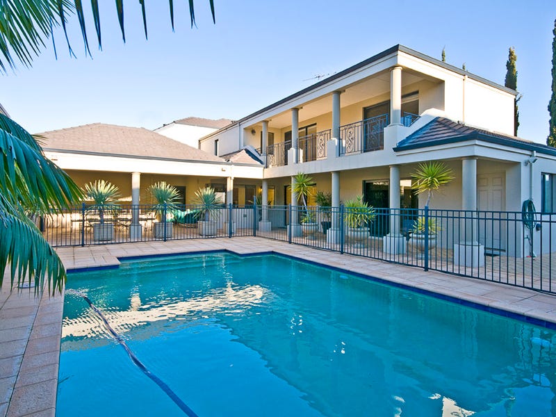 14 Colonial Gardens, Mosman Park, WA 6012