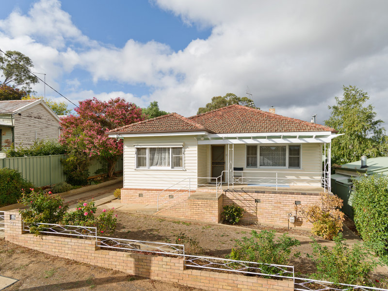 52A Doveton Street, Castlemaine, Vic 3450 Property Details