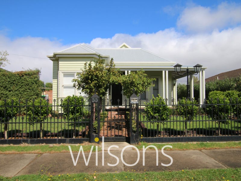 33 Grey Street, Terang, Vic 3264 Property Details