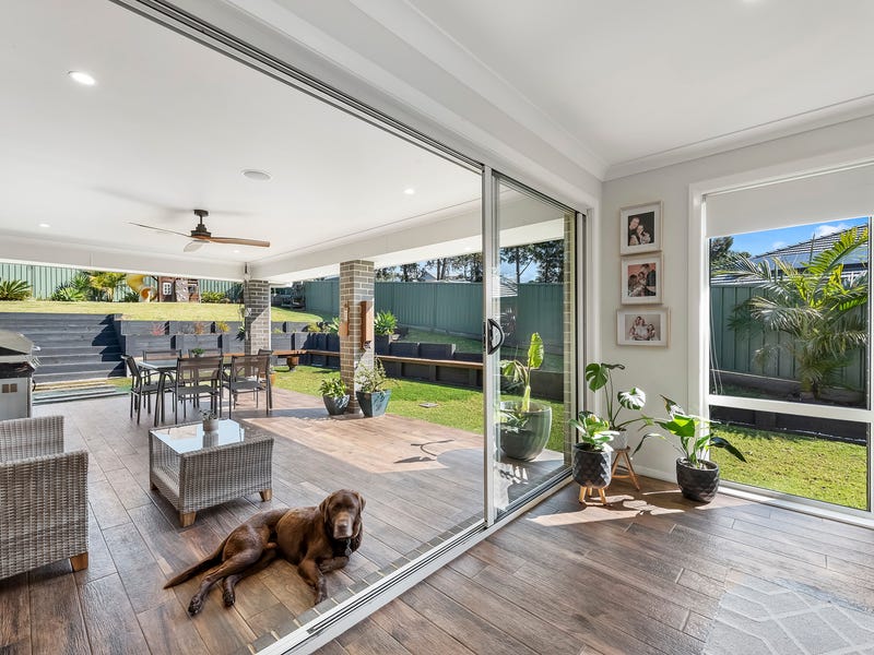 28 Settlers Way, Mollymook, NSW 2539 Property Details