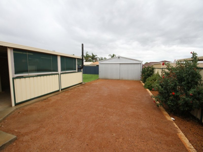 194 Chapman Valley Road, Waggrakine, WA 6530 Property Details