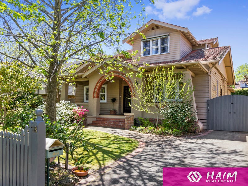 38 Woolcock Avenue, Kew East, VIC