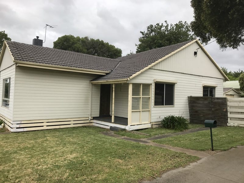 12 Mafeking Road, Traralgon, VIC 3844 - realestate.com.au