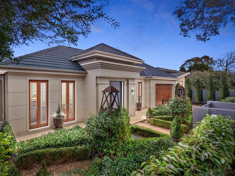 Real Estate & Property for Sale in 30 Park Ln, Beaumaris, VIC