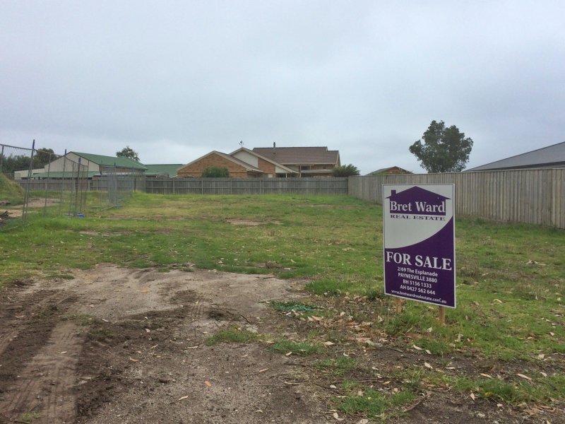 17 Fort King Road, Paynesville, VIC 3880