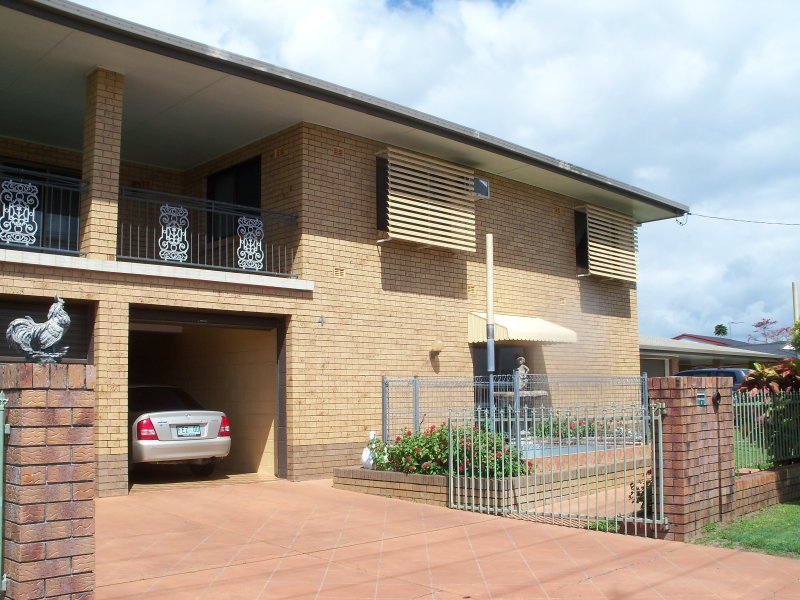 4 Flying Fish Point Road, Innisfail Estate, QLD 4860