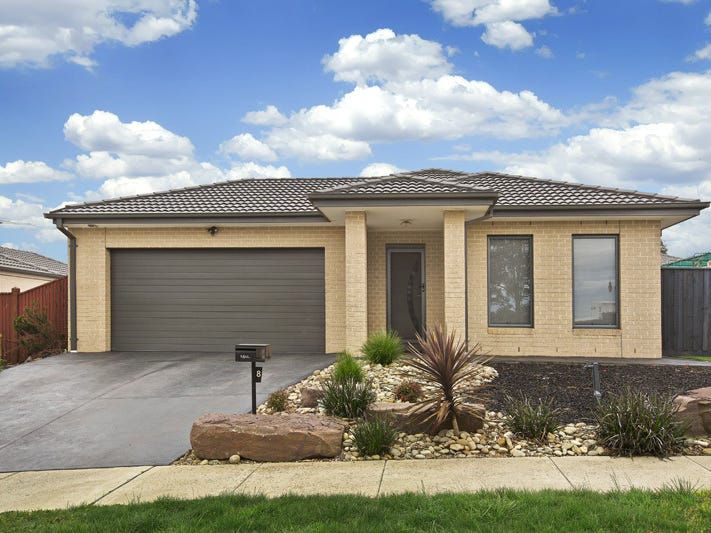 8 SPRINGRIDGE BOULEVARD, Wallan, Vic 3756 Property Details