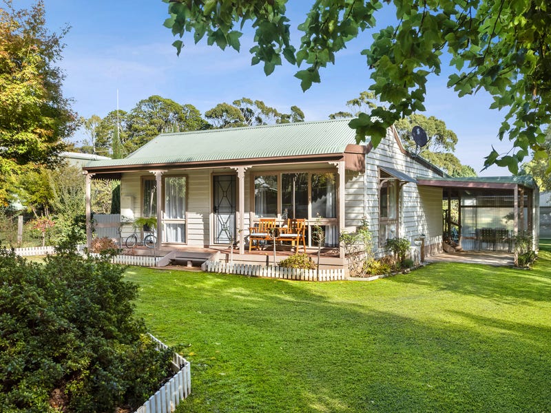 27 Barkly Street, Glenlyon, VIC 3461