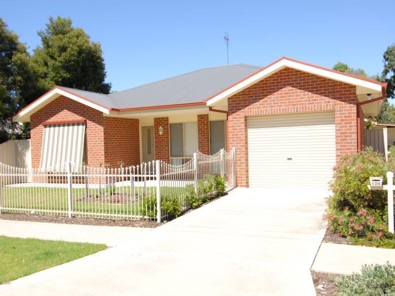 318 Henry Street, Deniliquin, NSW 2710