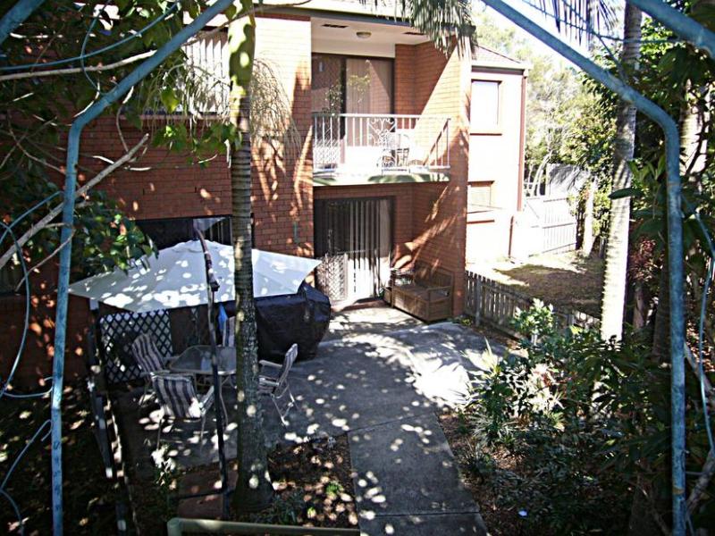 4/4 Amie Court, Springwood, Qld 4127 Property Details