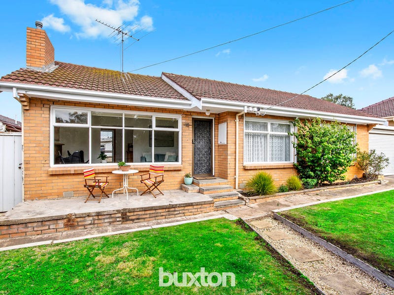 13 Great Britain Street, Herne Hill, VIC 3218