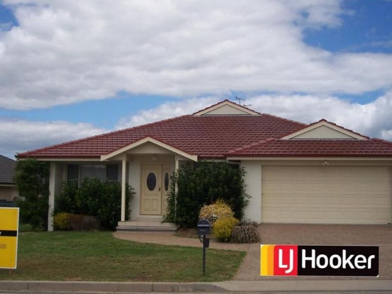 38 Warwick Road, Tamworth, NSW 2340 Property Details