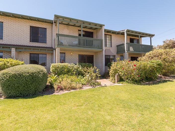 2/3436 Penguin Road, Shoalwater, WA 6169 Property Details