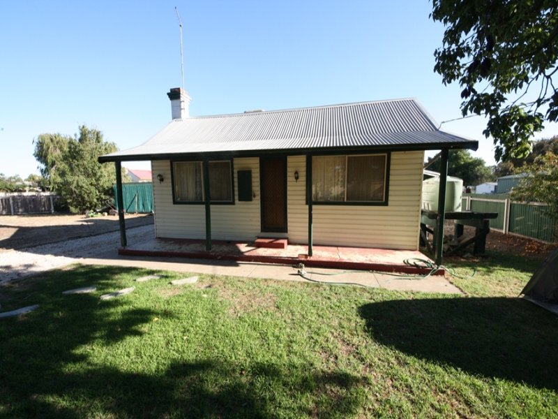 8 Degenhardt Street, Murtoa, Vic 3390 Property Details