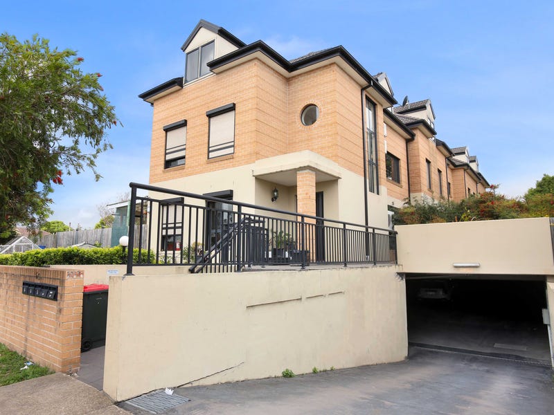 3/60 Station St, Guildford, NSW 2161 Property Details
