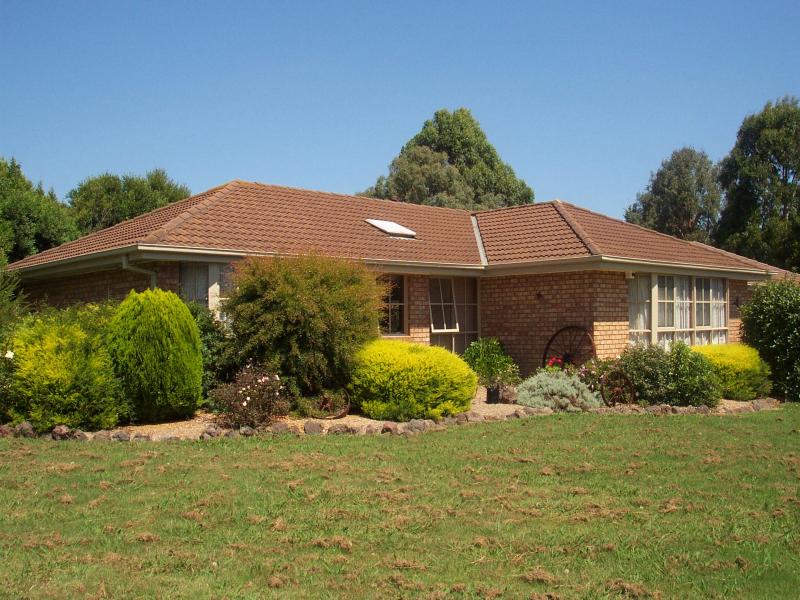 5 Yarralumla Drive, Langwarrin, VIC 3910