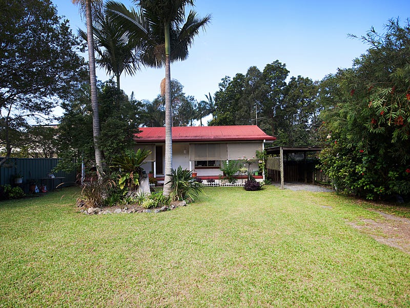 49 Graham Drive, Sandy Beach, NSW 2456