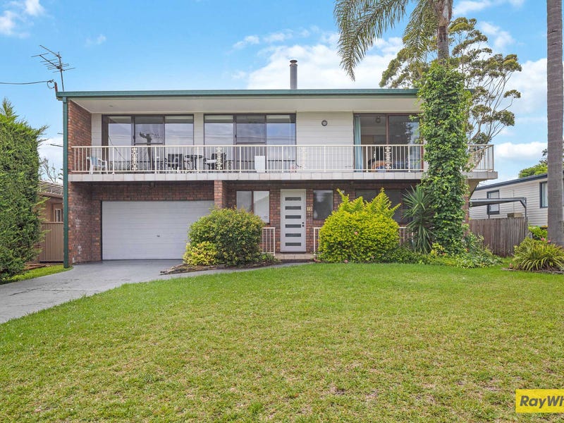 72 Sunpatch Parade, Tomakin, NSW 2537 Property Details