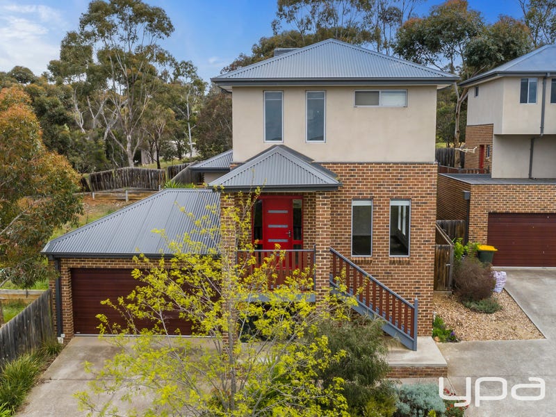 1/17 Fredrick Street, Darley, Vic 3340 Unit for Sale