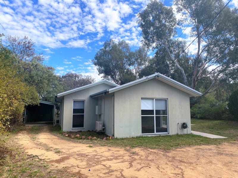 11 Brundah Street, Grenfell, NSW 2810