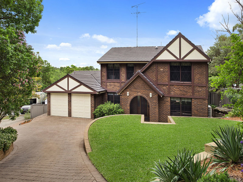 16 Moreton Road, Illawong, NSW 2234